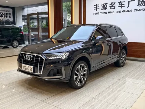 2021 Audi Q7 55 TFSI quattro S line