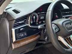2021 Audi Q7 55 TFSI quattro S line, чёрный — фото 5