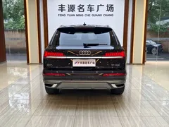 2021 Audi Q7 55 TFSI quattro S line, чёрный — фото 28