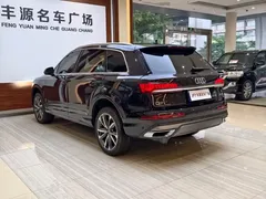 2021 Audi Q7 55 TFSI quattro S line, чёрный — фото 29