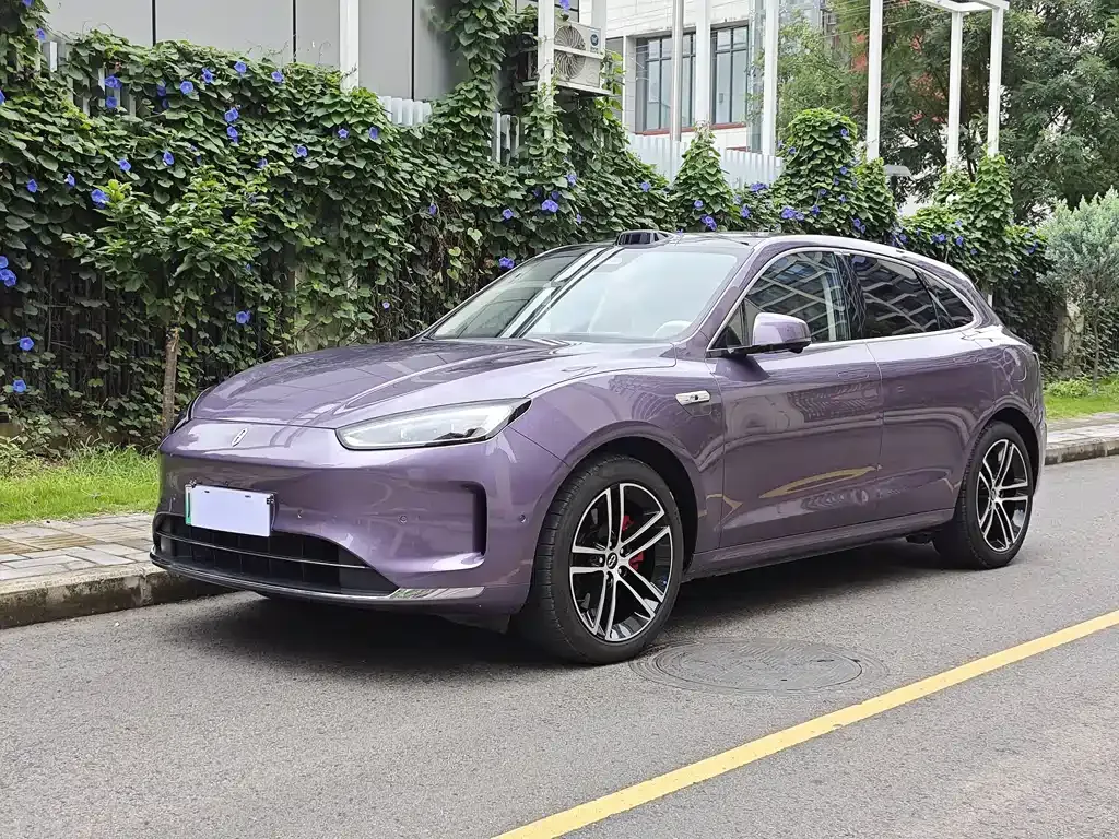 2025 Aito M5 4WD