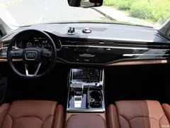 2021 Audi Q7 55 TFSI quattro S line premium type — фото 14