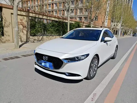 2021 Mazda 3 2.0L AT