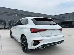 2023 Audi A3 Sportback 35 TFSI, белый — фото 4