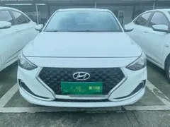 2020 Hyundai Elantra 1.6L AT GL, белый — фото 1