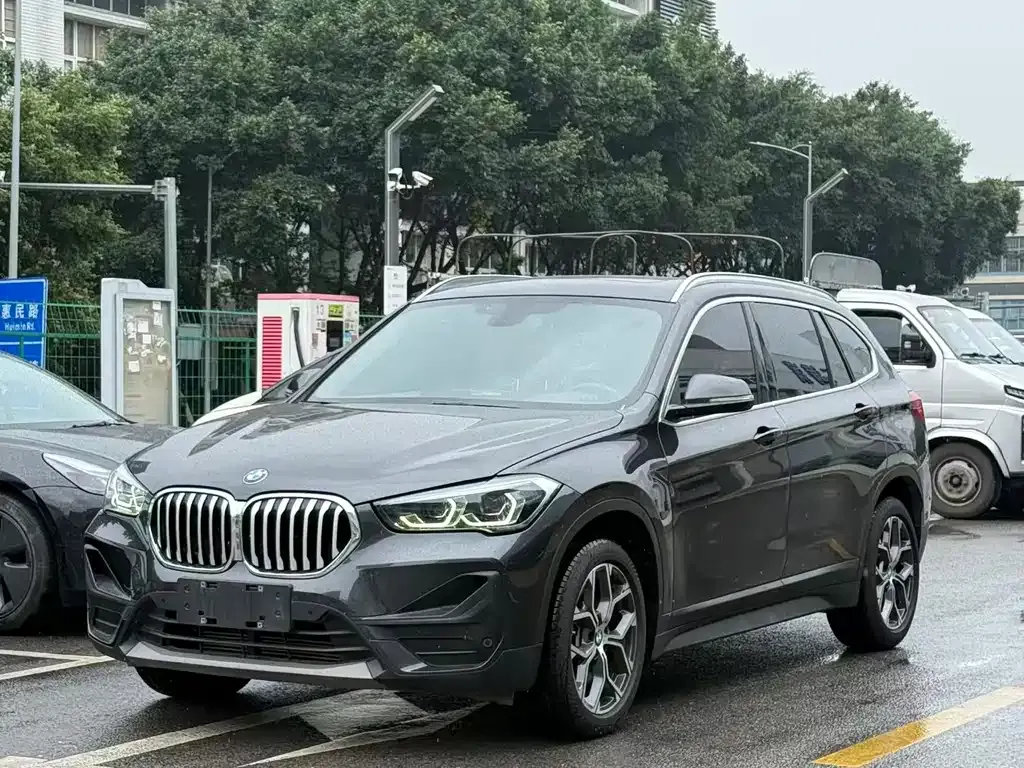 2022 BMW X1 sDrive25Li