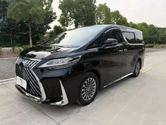 2020 Lexus LM 300h four-seater — фото 1