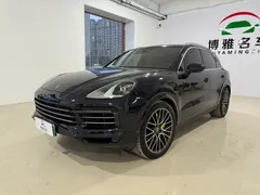 2022 Porsche Cayenne E-Hybrid 2.0T PHEV Platinum, чёрный — фото 2