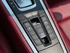2020 Porsche 718 Boxster 2.0T, белый — фото 15