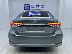 2021 Toyota Corolla Hybrid 1.8L E-CVT Elite — фото 16