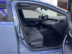 2021 Toyota Corolla Hybrid 1.8L E-CVT Elite — фото 22
