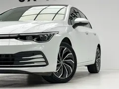 2021 Volkswagen Golf 280TSI DSG Pro, белый — фото 4
