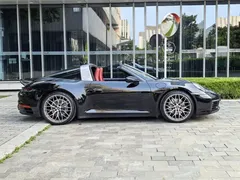 2022 Porsche 911 Targa 4 3.0T, чёрный — фото 5