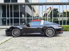 2022 Porsche 911 Targa 4 3.0T, чёрный — фото 7