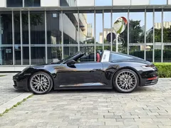 2022 Porsche 911 Targa 4 3.0T, чёрный — фото 8