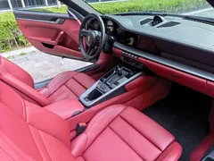 2022 Porsche 911 Targa 4 3.0T, чёрный — фото 28