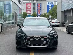 2022 Audi A3L Limousine 35 TFSI, зелёный — фото 3
