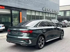 2022 Audi A3L Limousine 35 TFSI, зелёный — фото 12