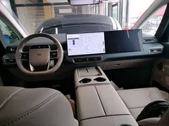 2025 Li Auto MEGA Ultra Smart Refresh — фото 10