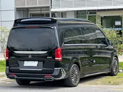 2022 Mercedes-Benz V-Class V 260 L Long Wheelbase Premium, чёрный — фото 4