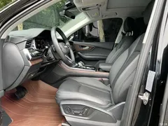 2023 Audi Q7 45 TFSI quattro S line sporty — фото 7