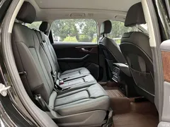 2023 Audi Q7 45 TFSI quattro S line sporty — фото 10