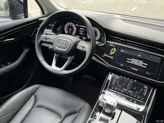 2023 Audi Q7 45 TFSI quattro S line sporty — фото 11