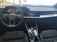 2022 Audi A3 Sportback 35 TFSI aggressive sports version — фото 12