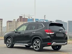 2024 Subaru Forester 2.5i AWD Flagship EyeSight — фото 8
