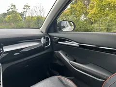 2023 Kia Seltos 1.5L CVT Luxury, белый — фото 22