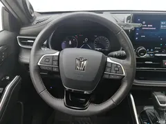 2022 Toyota Crown Kluger 2.5L HEV 4WD Flagship — фото 15