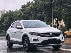 2022 Volkswagen T-Roc 280TSI DSG 2WD Comfort Plus, белый — фото 3