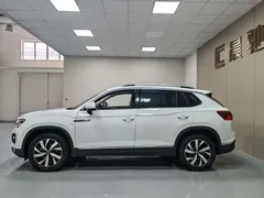 2022 Volkswagen Tayron 330TSI 2WD, белый — фото 8