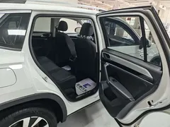 2022 Volkswagen Tayron 330TSI 2WD, белый — фото 12