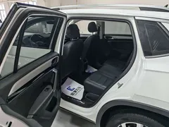 2022 Volkswagen Tayron 330TSI 2WD, белый — фото 14