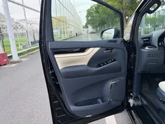 2019 Toyota Vellfire Hybrid 2.5L HV Luxury, чёрный — фото 11