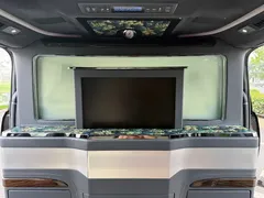 2019 Toyota Vellfire Hybrid 2.5L HV Luxury, чёрный — фото 25
