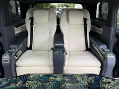 2019 Toyota Vellfire Hybrid 2.5L HV Luxury, чёрный — фото 28