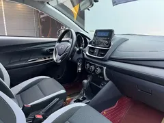 2022 Toyota Yaris L Zhixuan X 1.5L CVT PLUS, белый — фото 17