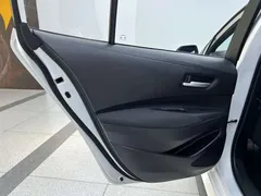 2022 Toyota Levin 185T CVT Luxury, белый — фото 15