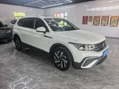 2023 Volkswagen Tiguan L 280TSI AT 2WD, белый — фото 2