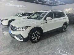 2023 Volkswagen Tiguan L 280TSI AT 2WD, белый — фото 3