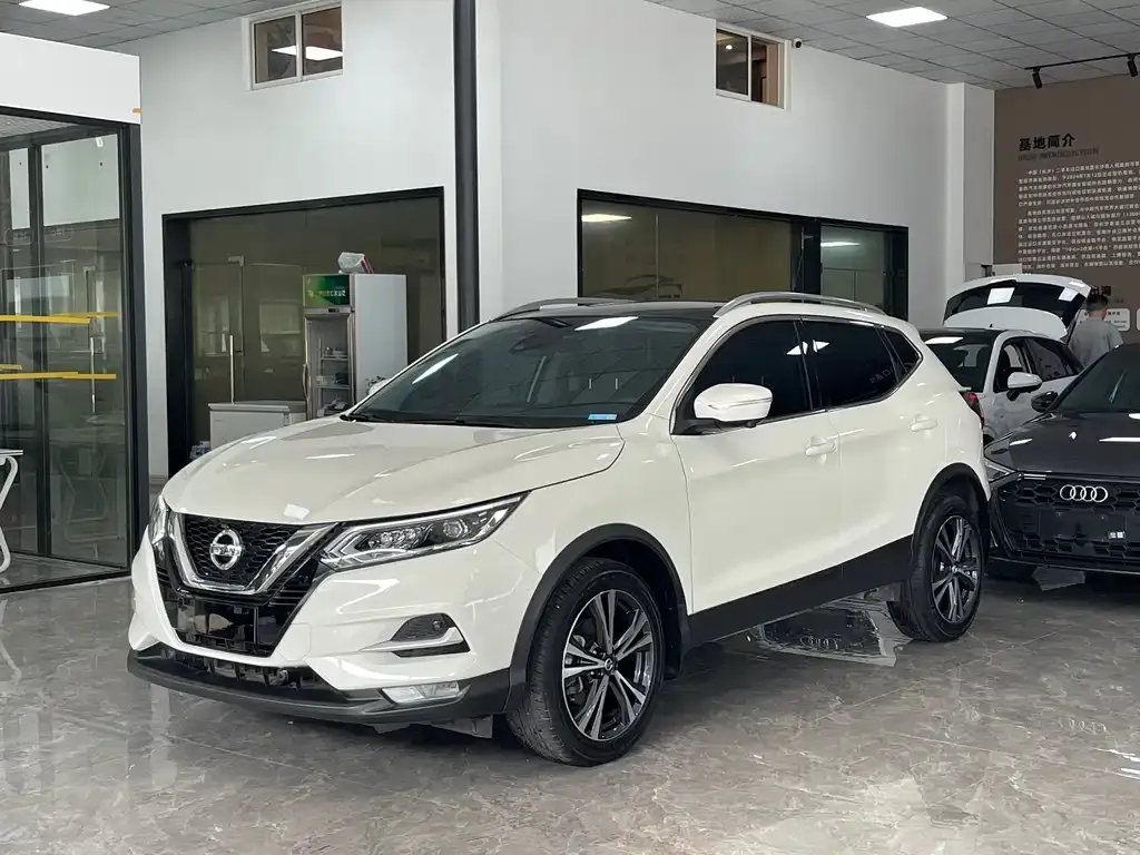 2022 Nissan Qashqai 2.0L CVT XV Prem Luxury