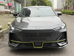 2022 Changan UNI-V 1.5T Sport — фото 5