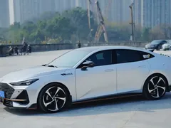 2022 Changan UNI-V 1.5T Sport — фото 7