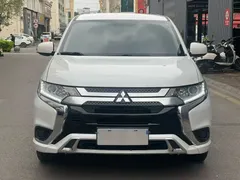 2020 Mitsubishi Outlander 2.0L 2WD 5-seat, белый — фото 2