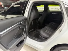 2022 Audi A3L Limousine 35 TFSI, белый — фото 19