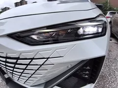 2023 Changan UNI-V 1.5T, белый — фото 24