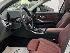 2023 BMW 3 Series 3 320Li M, белый — фото 16
