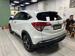 2020 Honda Vezel 1.5L CVT Pioneer, белый — фото 5